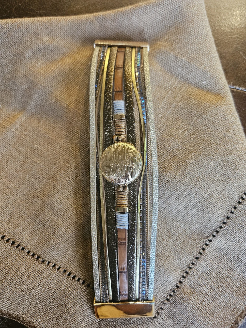 Multi-Row Gold and Champagne Women’s Wrap Bracelet. Lightweight. Beautiful!